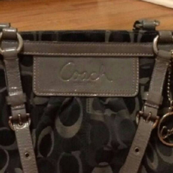 Coach Handbag - Picture 4 of 5